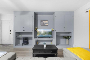 Pet Friendly Large Studio With Free Wi-Fi In Great Location!